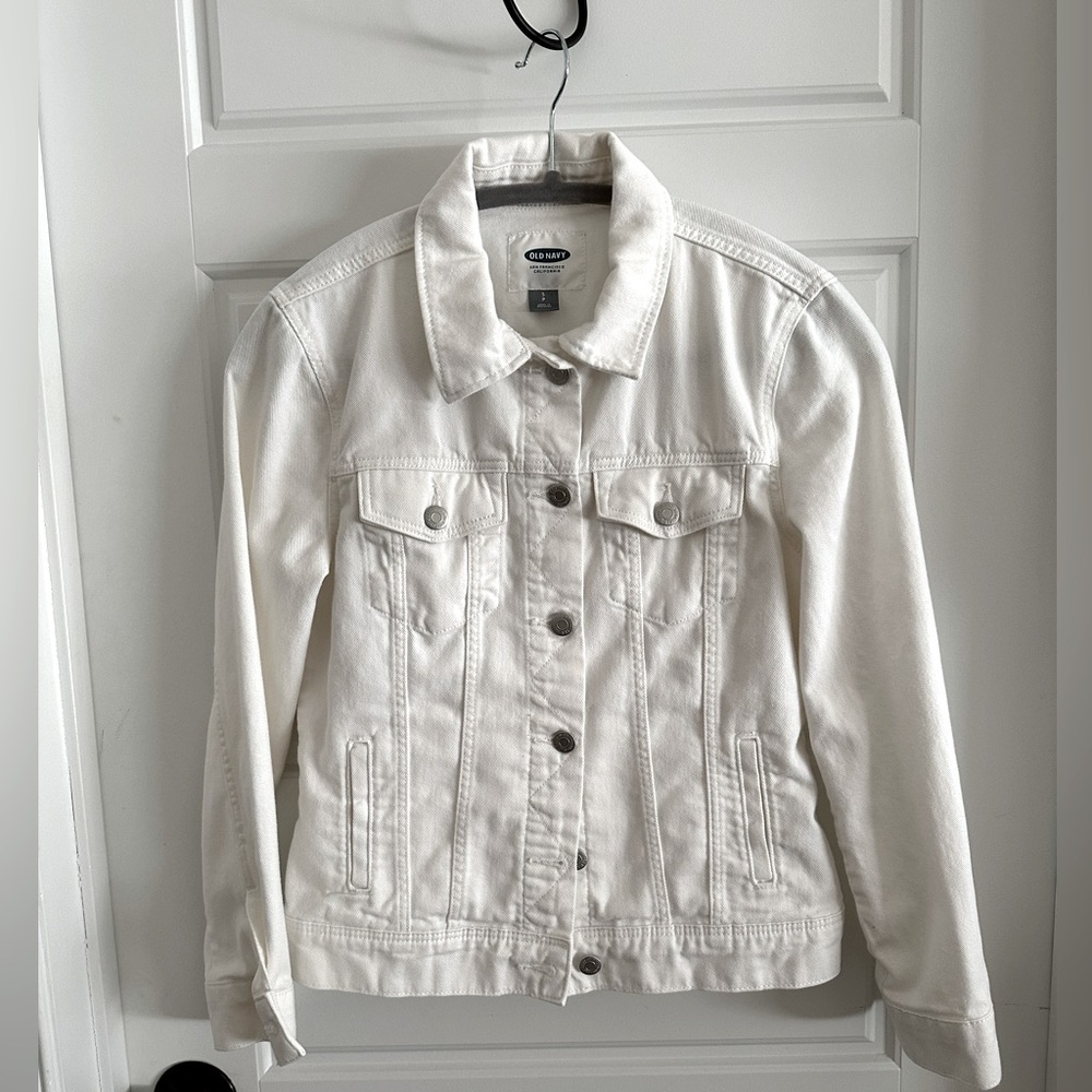 Old Navy denim jacket in white
